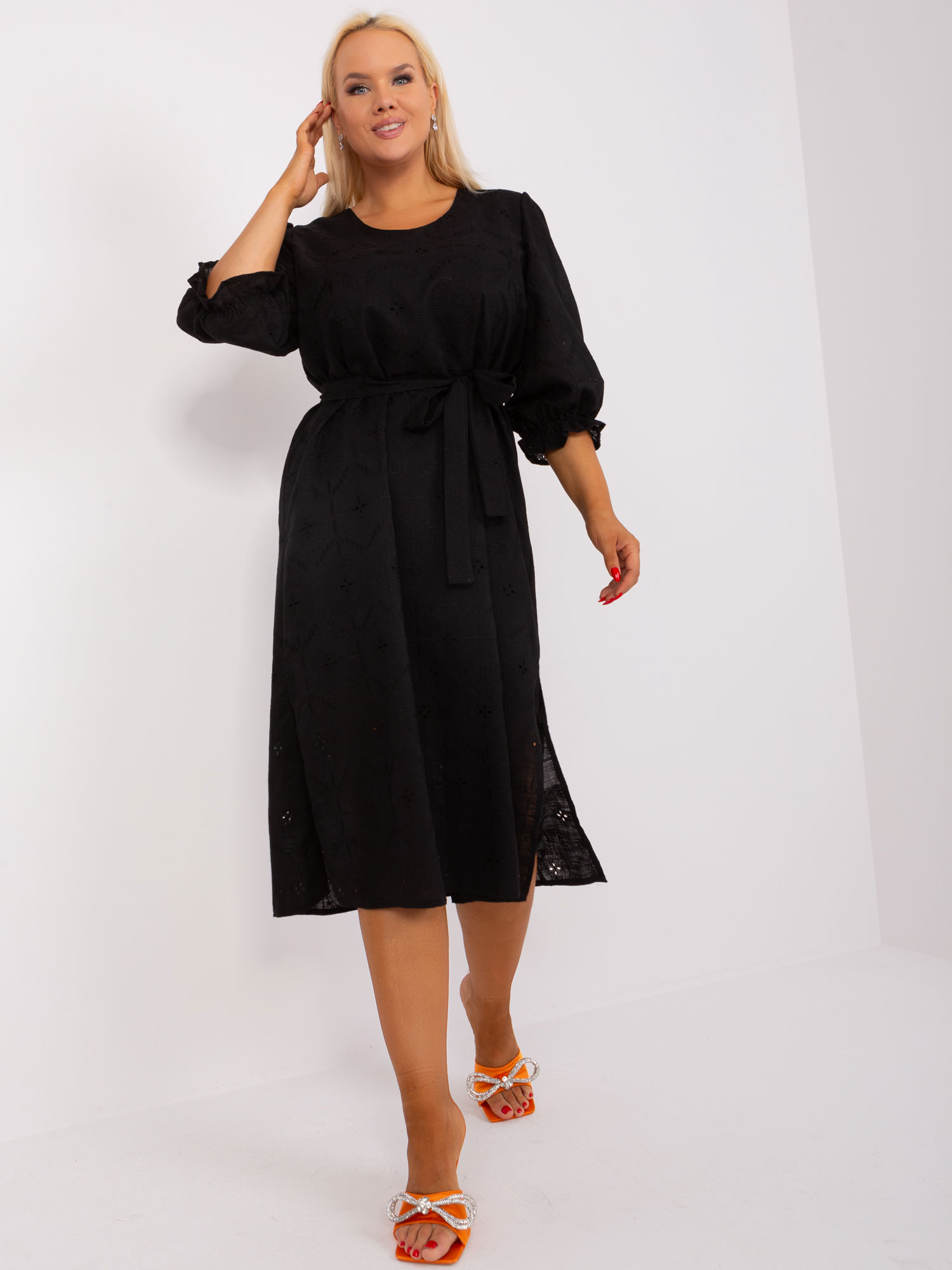 Ženska obleka Livia črna plus size 5
