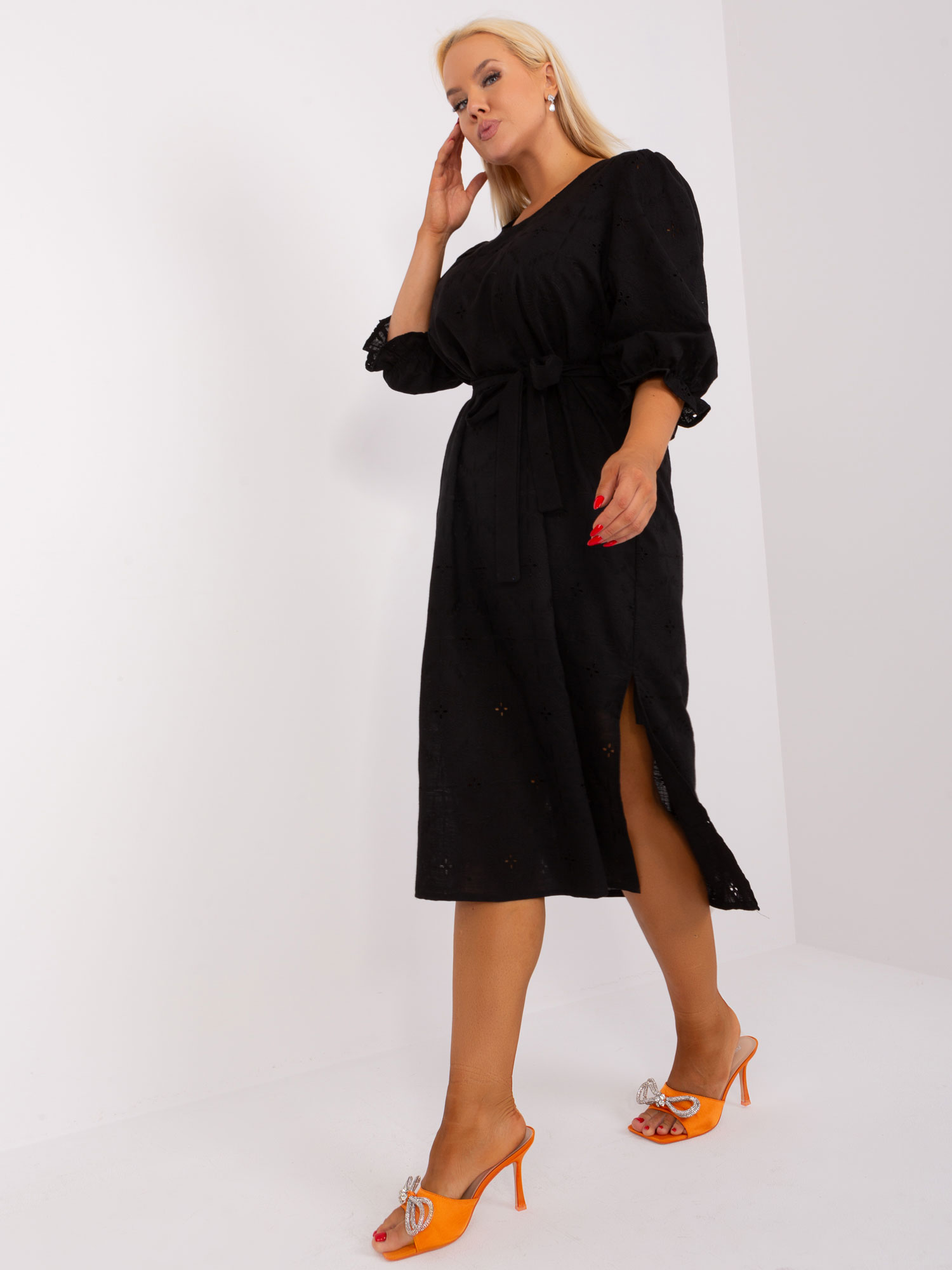 Ženska obleka Livia črna plus size 6