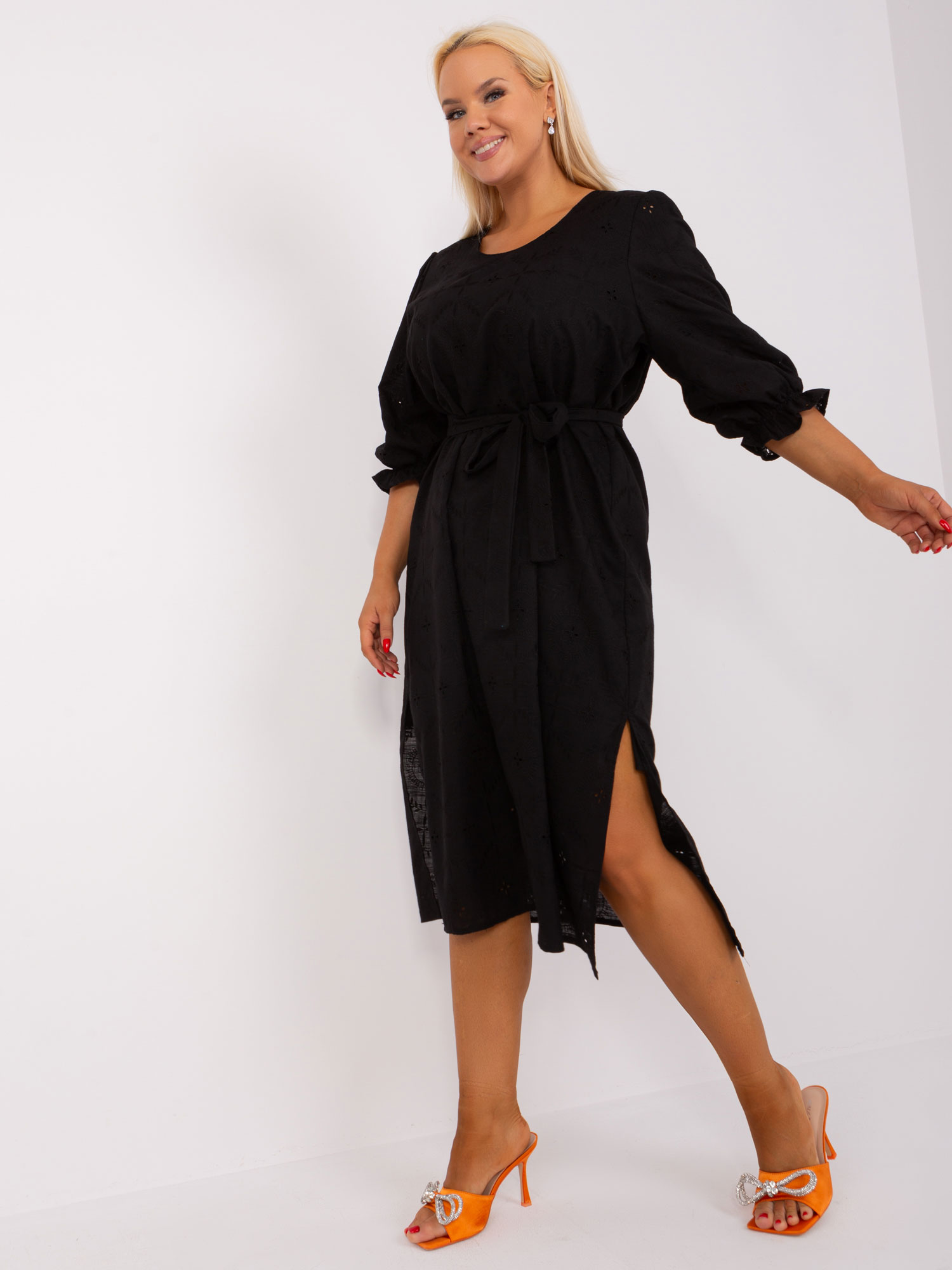 Ženska obleka Livia črna plus size