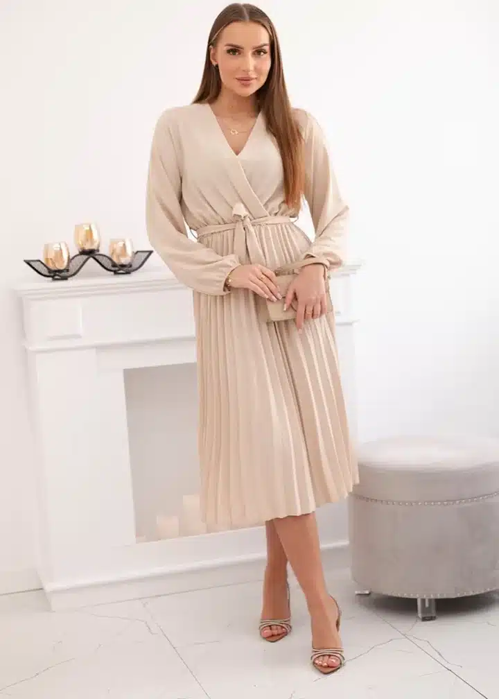 Nosečniška obleka. Obleka za dojenje